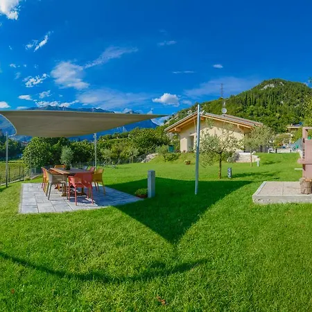 La Gazza Ladra Apartments - Garda Chill Out Drena Exterior photo